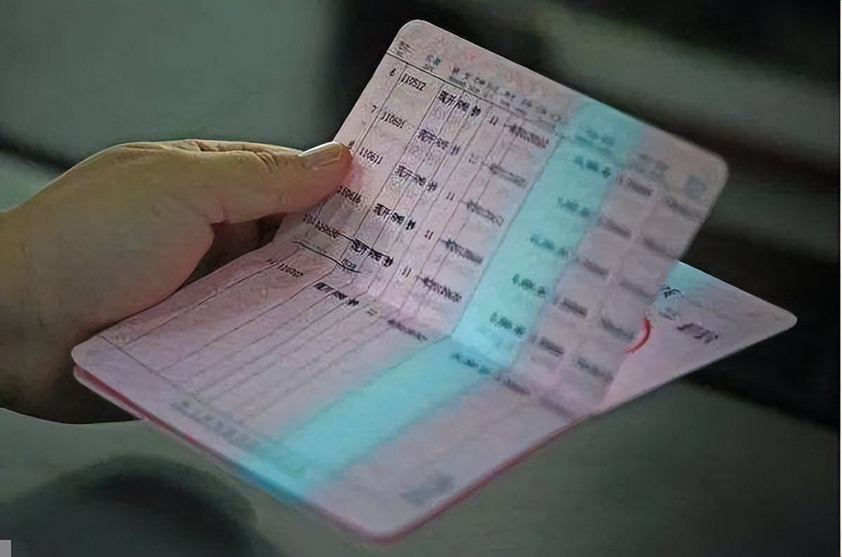 理财产品定期（理财产品定期报告的主要披露内容有）1