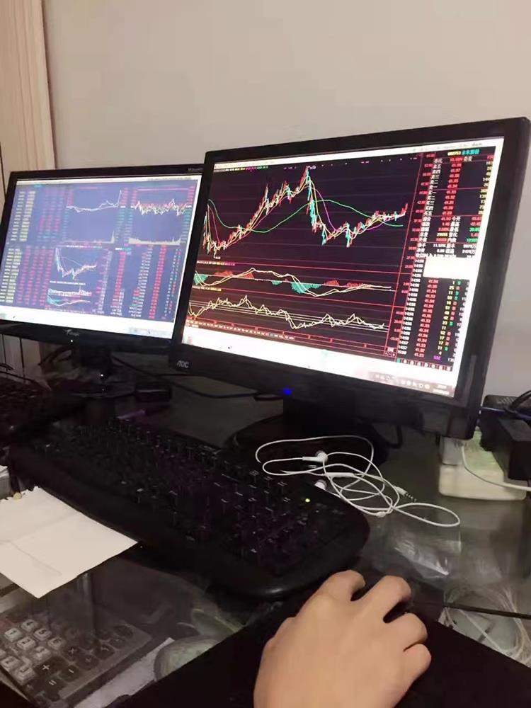 牛小欢炒股(牛小欢炒股视频最新)