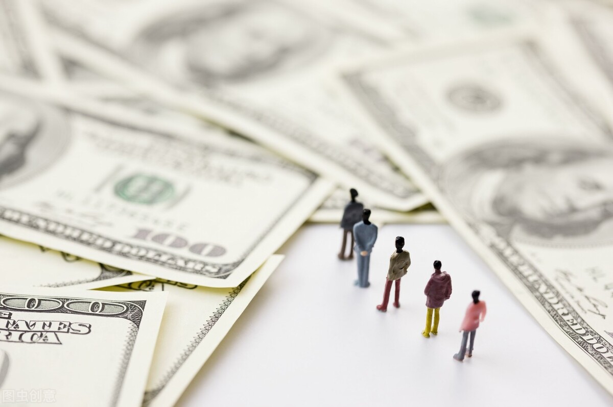 货币基金排名前十（货币基金排名前十名业绩排行榜）5