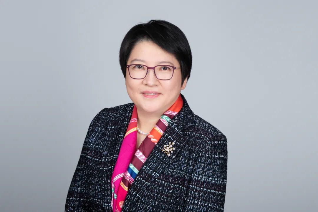 专访南方东英总裁丁晨:亚洲迎来首批比特以太ETF,看好虚拟资产生态链1 专访南方东英总裁丁晨:亚洲迎来首批比特以太ETF,看好虚拟资产生态链1