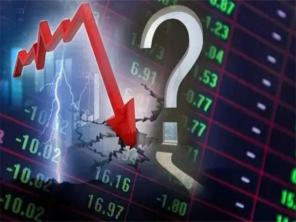 A股三大指数集体低开 油气、煤炭、物流等板块跌幅居前