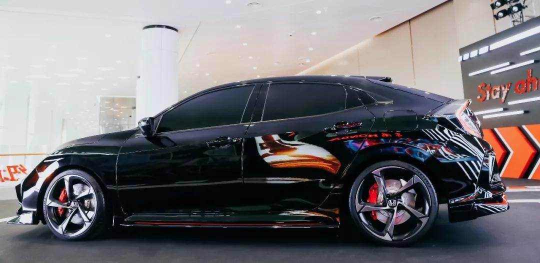 思域多少钱（本田红标思域多少钱）