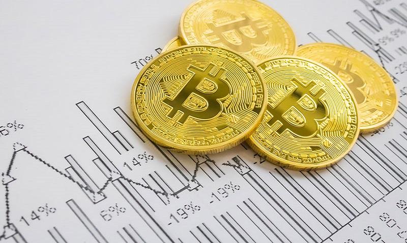 比特币为什么暴跌上千美元(比特币为什么暴跌停牌)