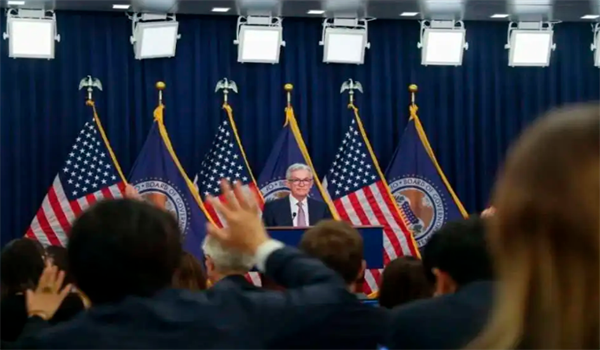 全球经济恶化前夕 美联储加息依旧持续