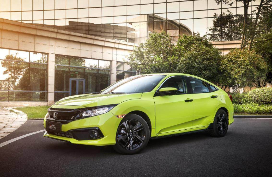 思域多少钱（本田红标思域多少钱）