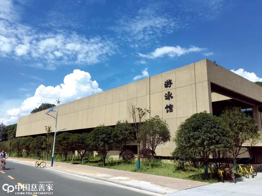 熊晓鸽简历(熊晓鸽简介)