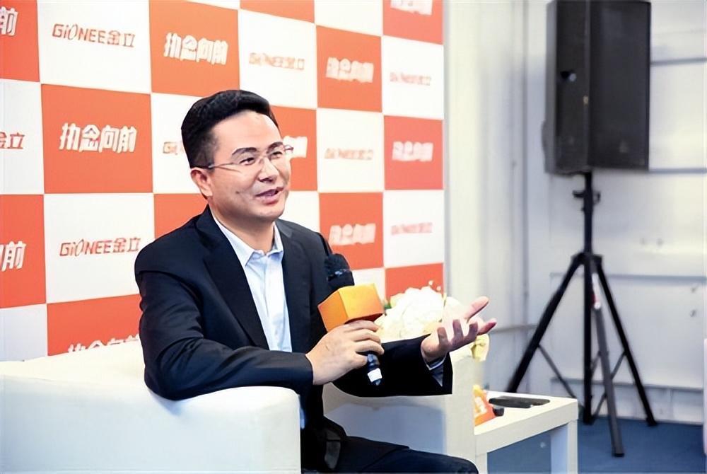 中南建设股票为何猛跌（中南股票为什么暴跌）