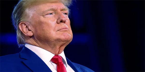 特朗普反对司法部申请恢复 审查海湖庄园查获的机密文件