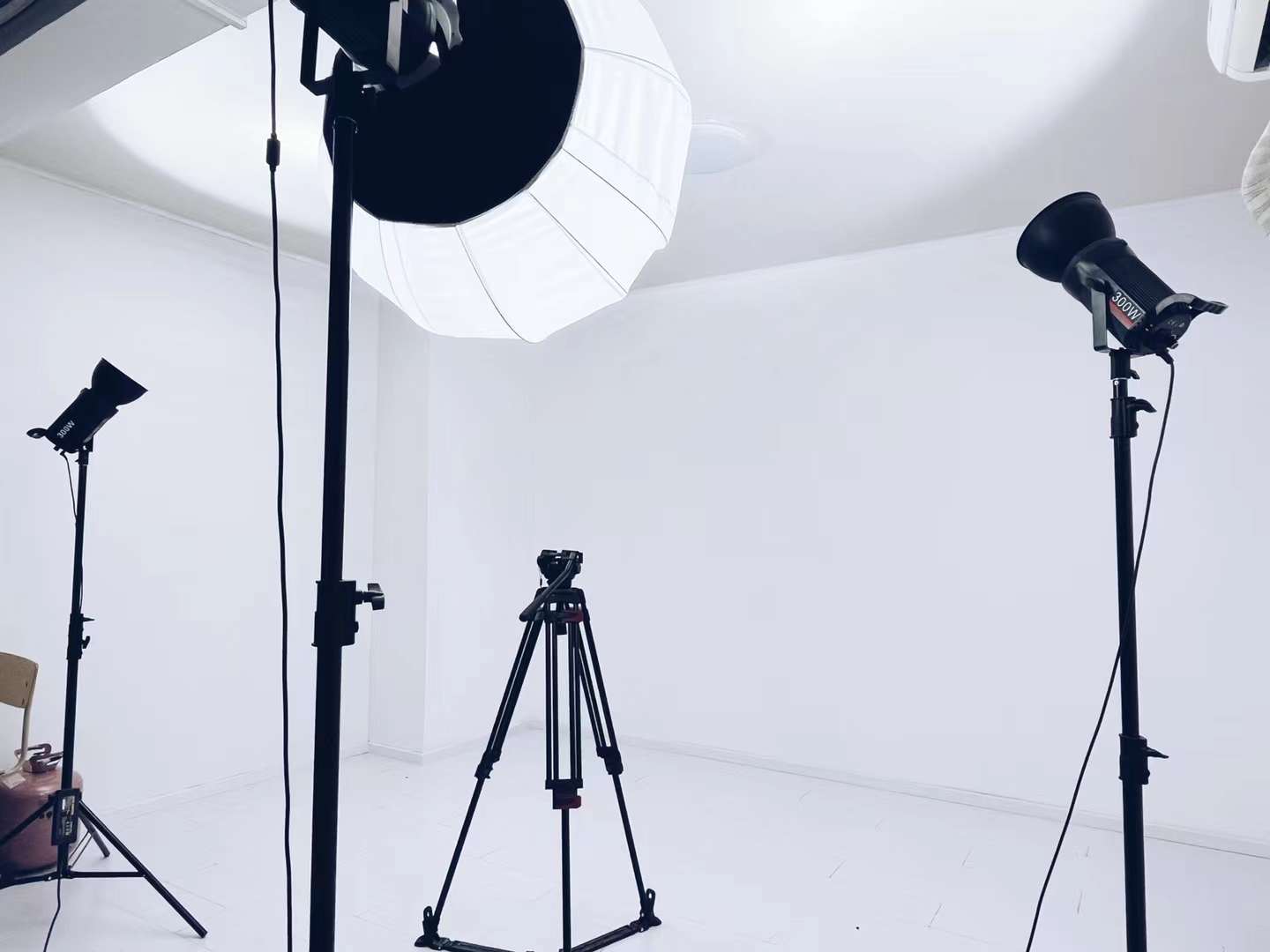 现在学什么行业和技术前景好(文科男孩子现在学什么行业和技术前景好)