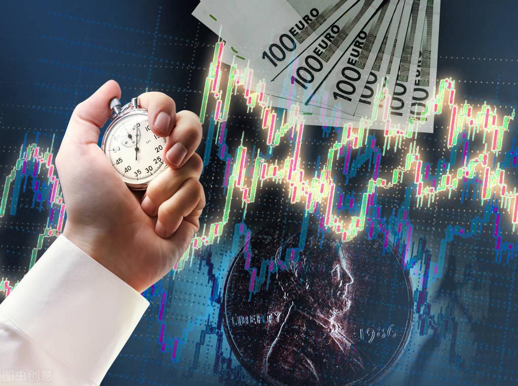 新手买基金买什么类型的好（新手应该买什么类型的基金）