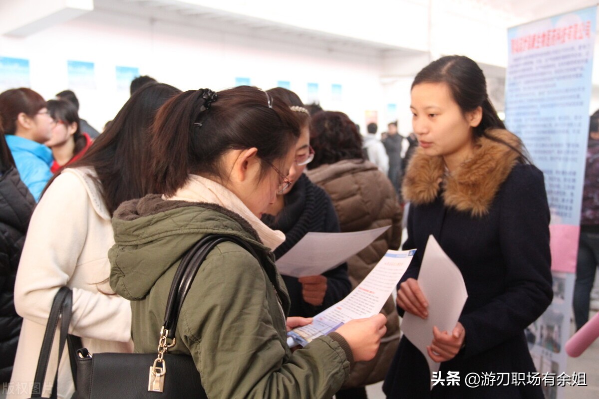 初级会计师证报考条件（初级会计师证报考条件及要求）2