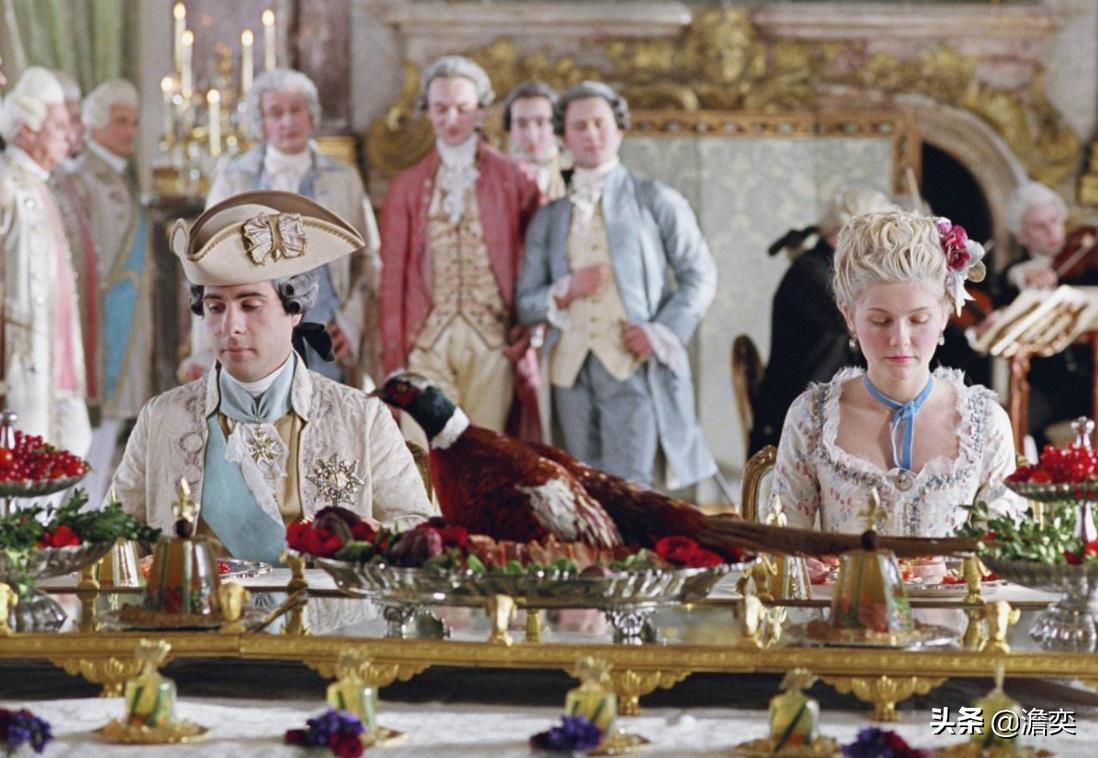 82年的拉菲红酒多少钱一瓶（82年拉菲红酒价格表图片）4