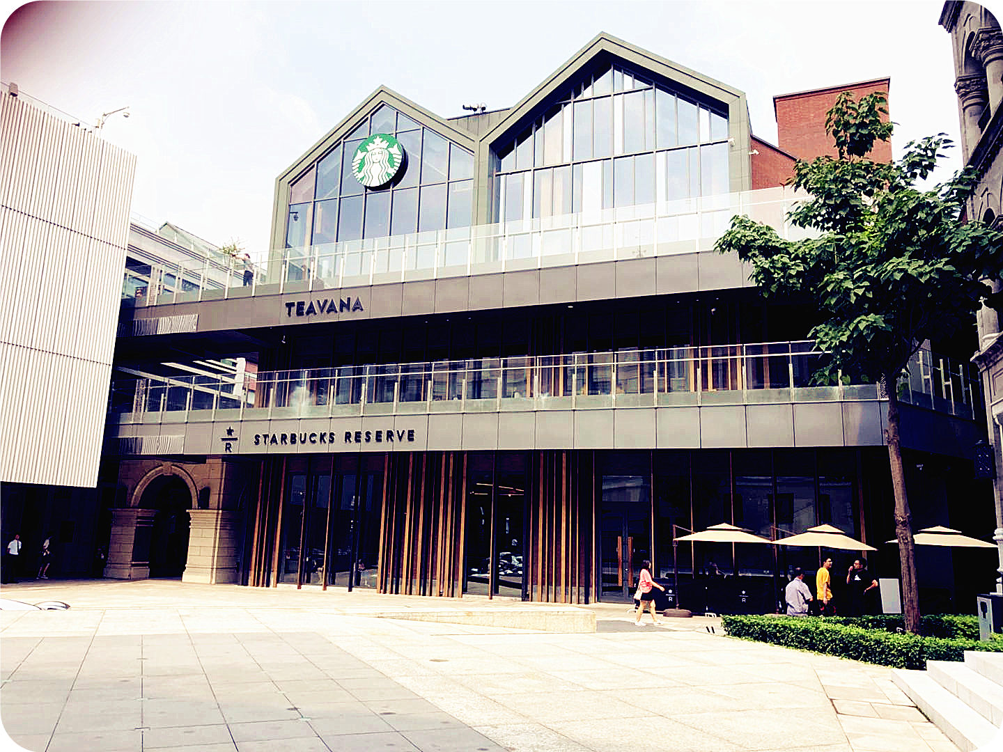 星巴克臻选店全球几家（星巴克臻选店有哪些）