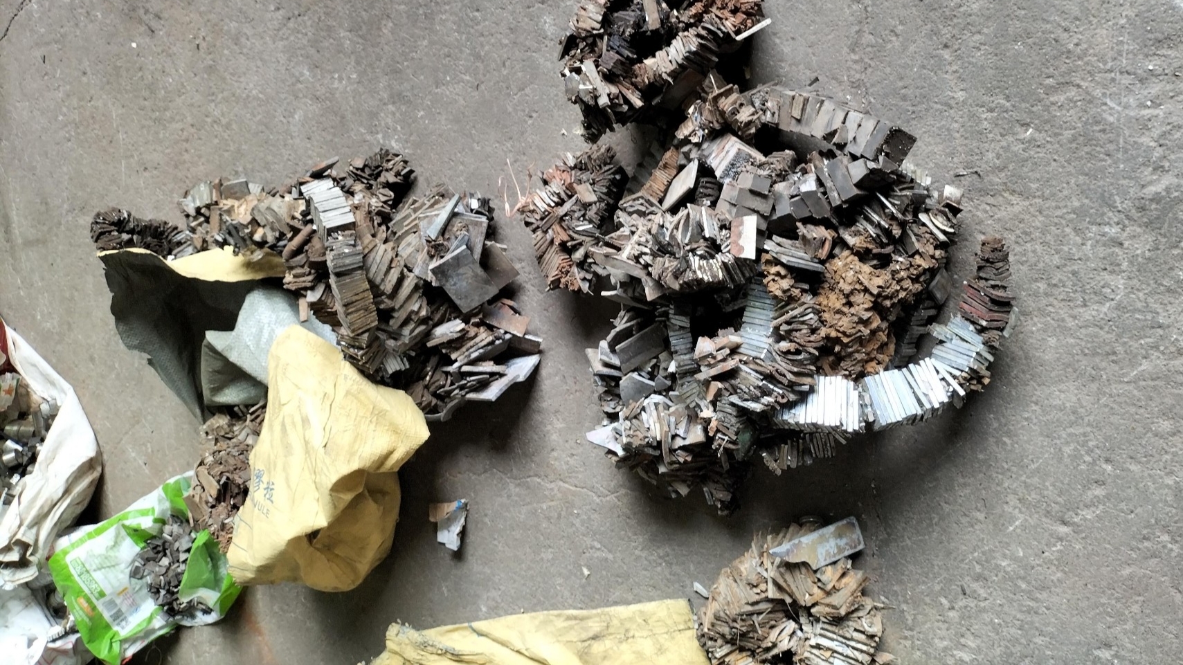 开什么店投资小利润大（开什么店赚钱投资小）