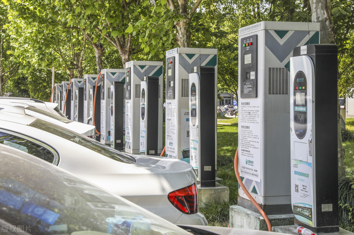 消费电子股票有哪些龙头股（消费电子上市公司龙头股）10