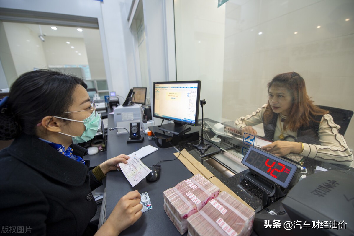 买什么基金最好最安全（买哪种基金最安全）