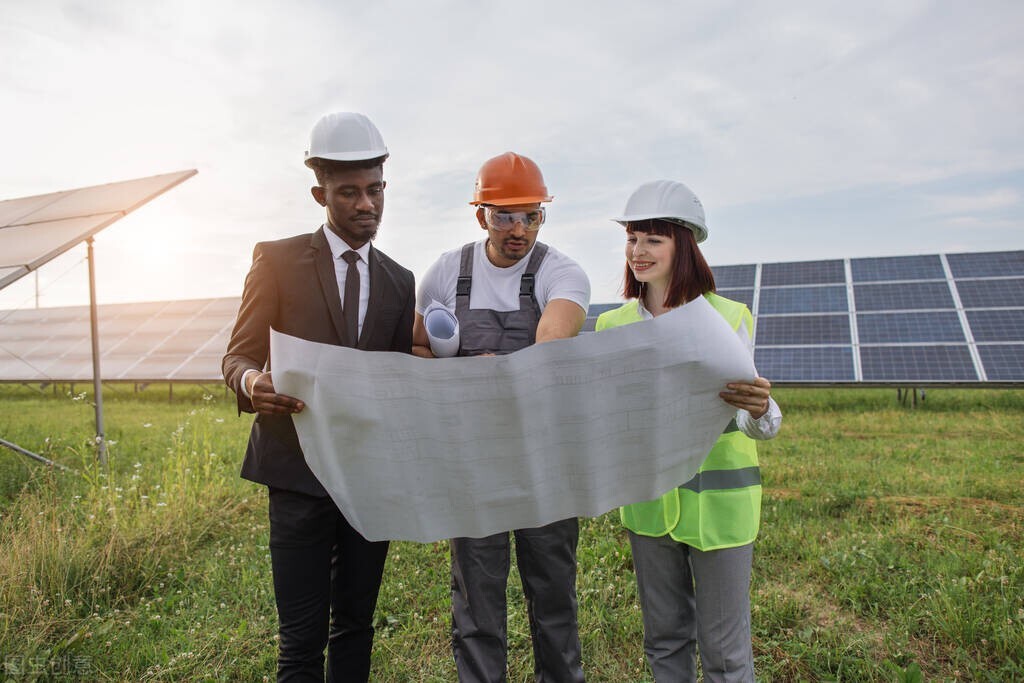 光伏发电多少钱（太阳能发电报价）1