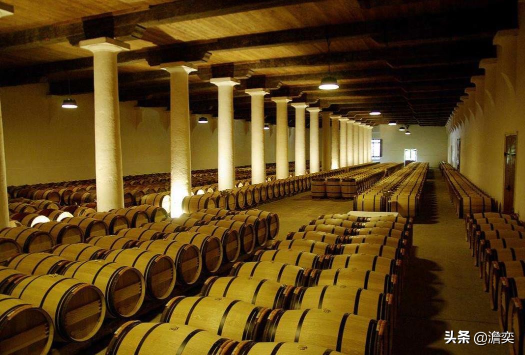 82年的拉菲红酒多少钱一瓶（82年拉菲红酒价格表图片）11