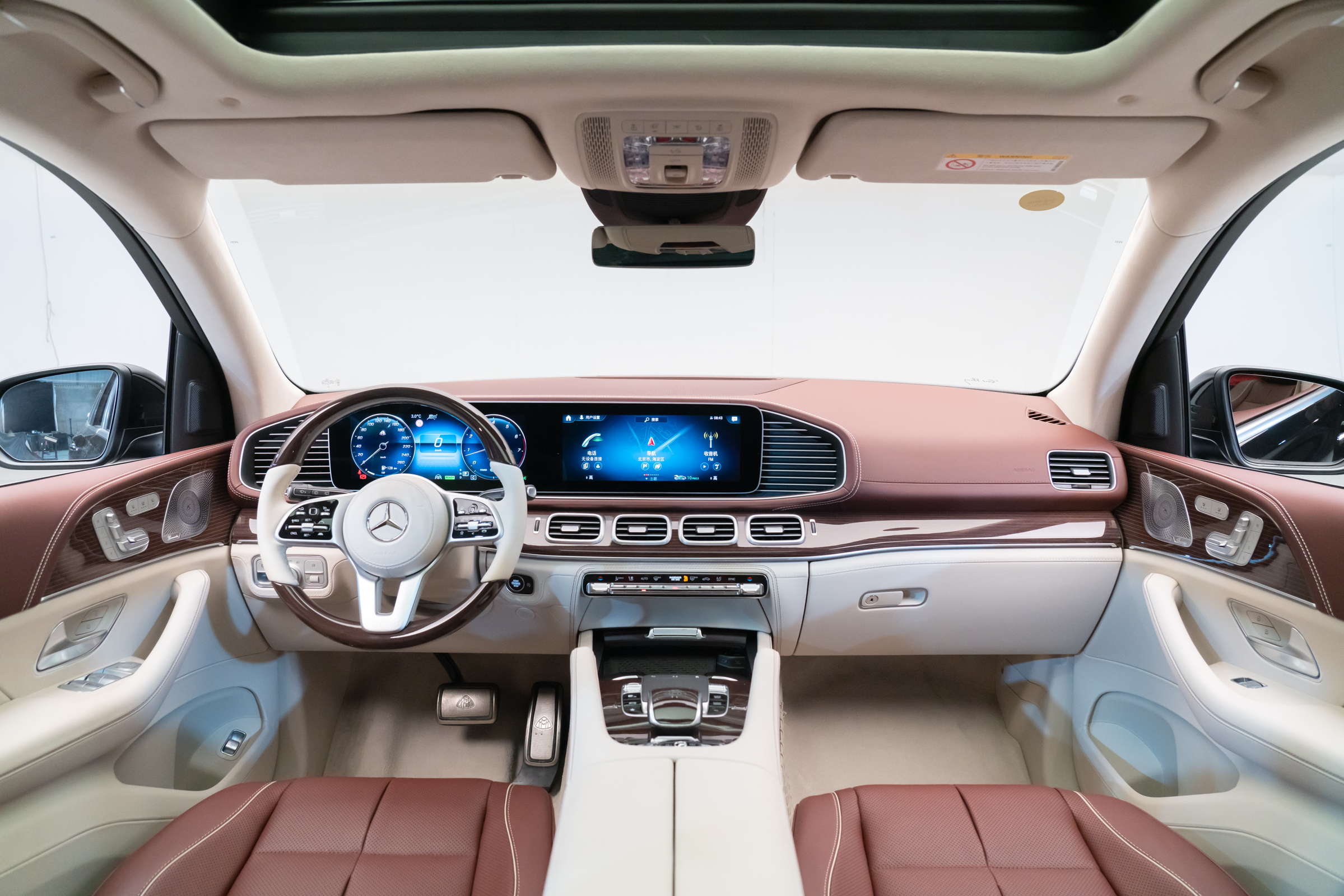 迈巴赫多少钱（迈巴赫多少钱一辆最贵的车）