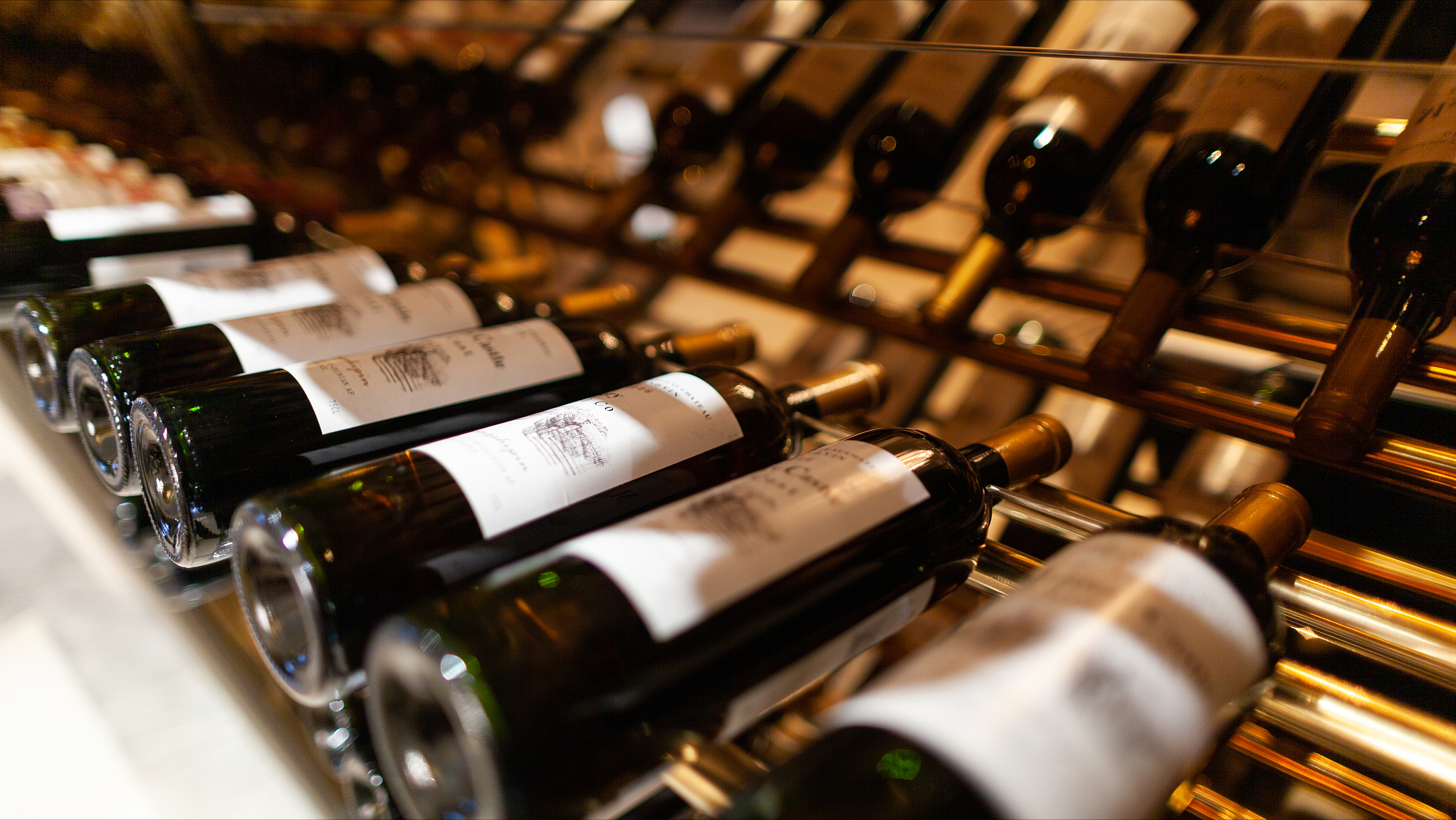 82年拉菲多少钱一瓶（82年拉菲多少钱一瓶值多少钱）4