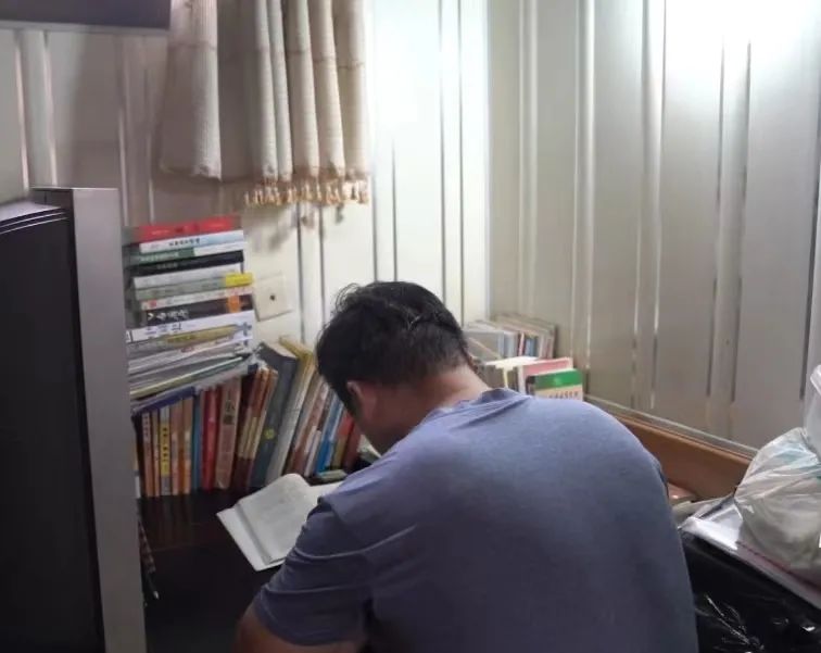 适合在家自学考的证书（适合在家自学考的证书是什么）