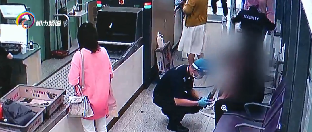 上飞机不能带什么（上飞机不能带什么化妆品）