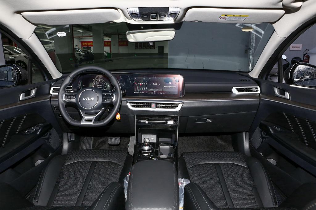 起亚k5多少钱（东风悦达起亚k5多少钱）1