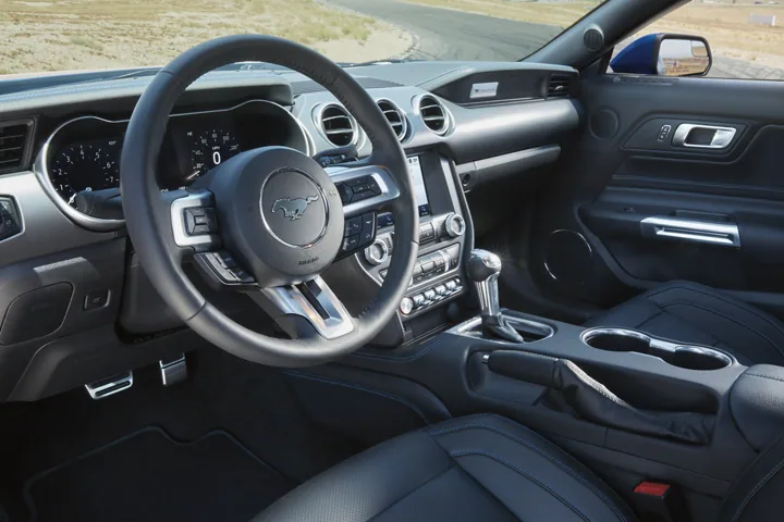 福特野马多少钱一辆（福特野马多少钱一辆新款）