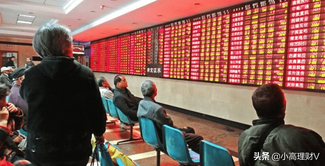 怎么购买基金理财（如何买理财基金）