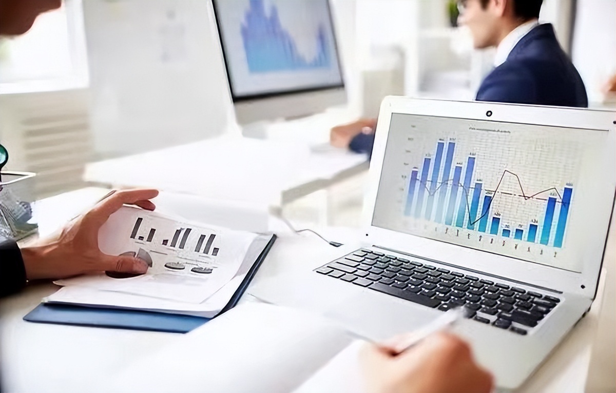 最简单的复利理财方式（什么叫复利投资理财怎么操作）