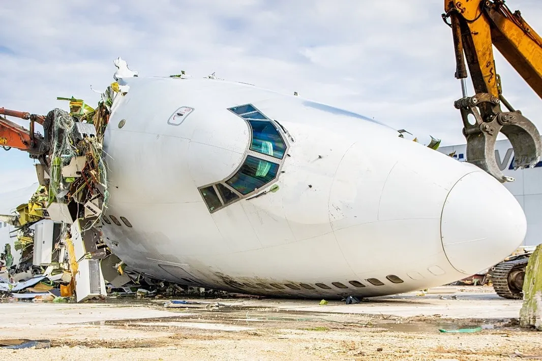 飞机多少钱一架人民币（一架飞机多少元(人民币)）12