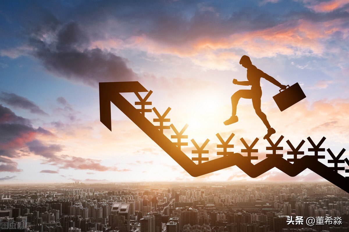 基金运作费用（基金运作费用包括销售服务费吗）