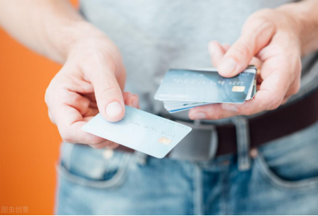 买什么基金最好最安全可靠（买什么基金最好最安全可靠又安全）