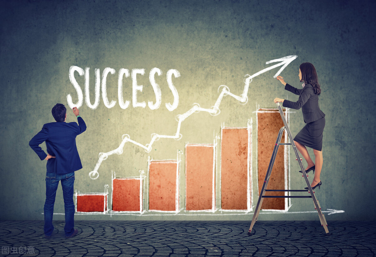 最笨最赚钱的买基金方法（哪种买基金的方法能赚钱）