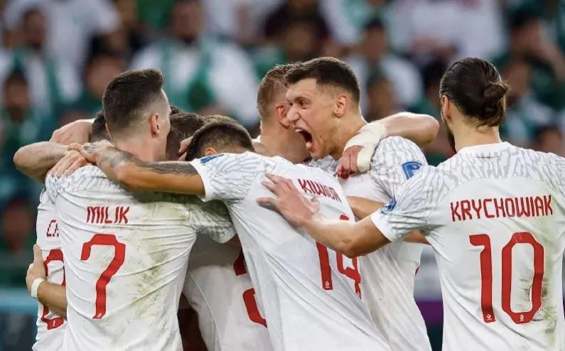 波兰对阿根廷盘（阿根廷vs波兰）