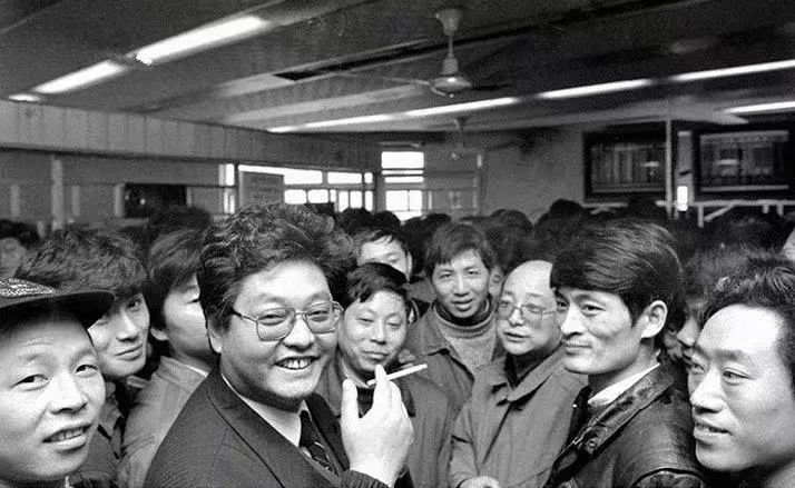 炒国债是怎么盈利的（炒国债和炒股票区别）6