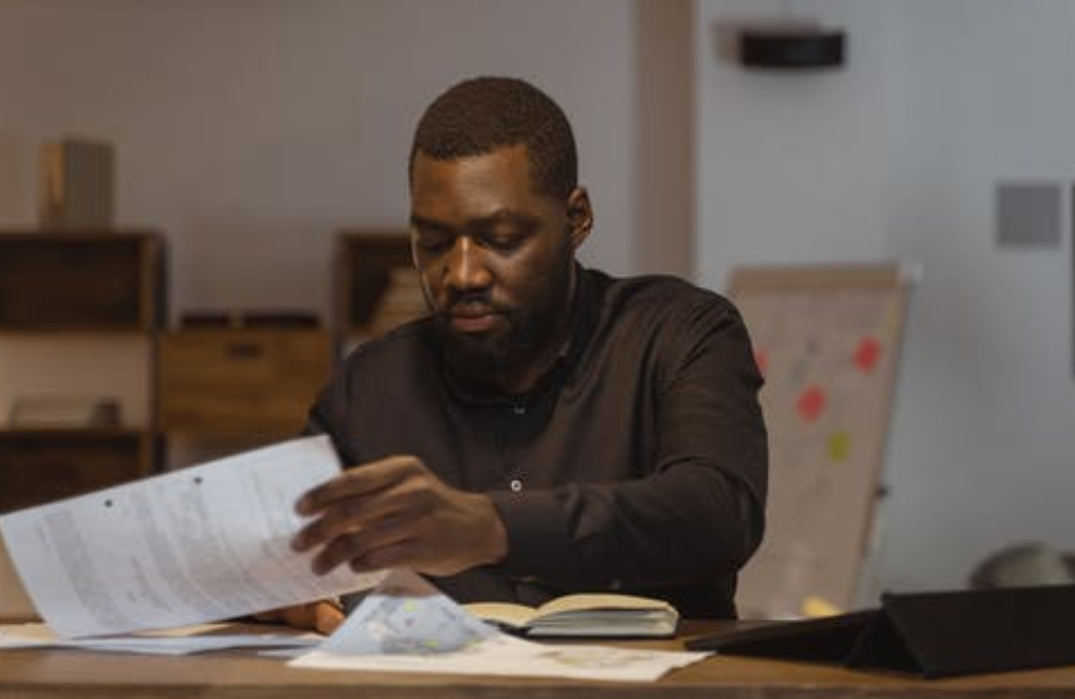 基金看k线图哪个软件好（怎么看基金的k线图用什么软件）