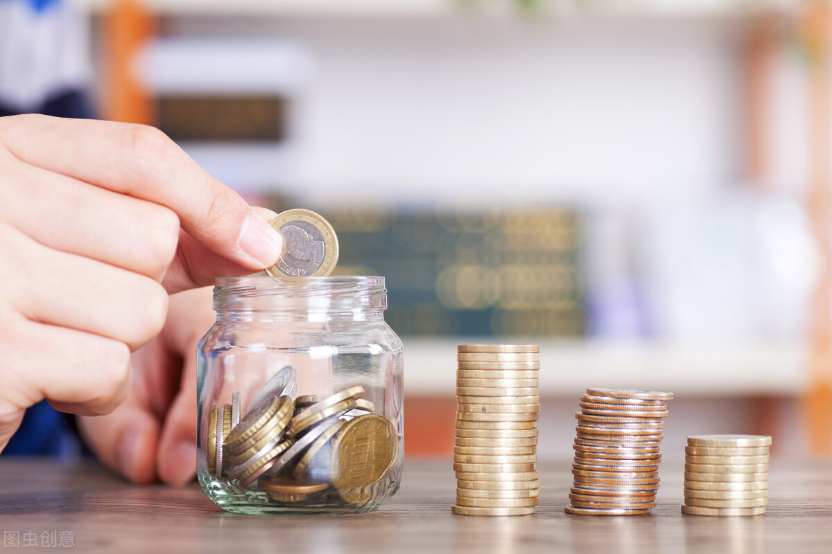 买什么基金最好最安全可靠（买什么基金最好最安全可靠又安全）