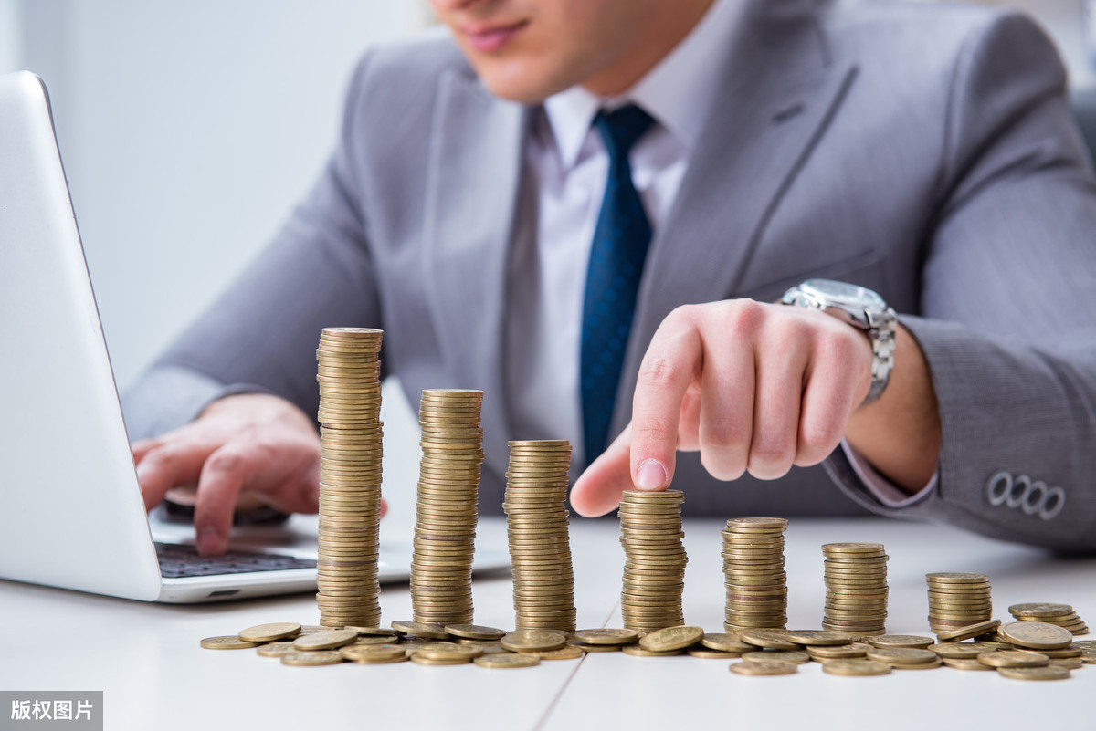 怎么投资股票基金（怎么投资股票基金赚钱）