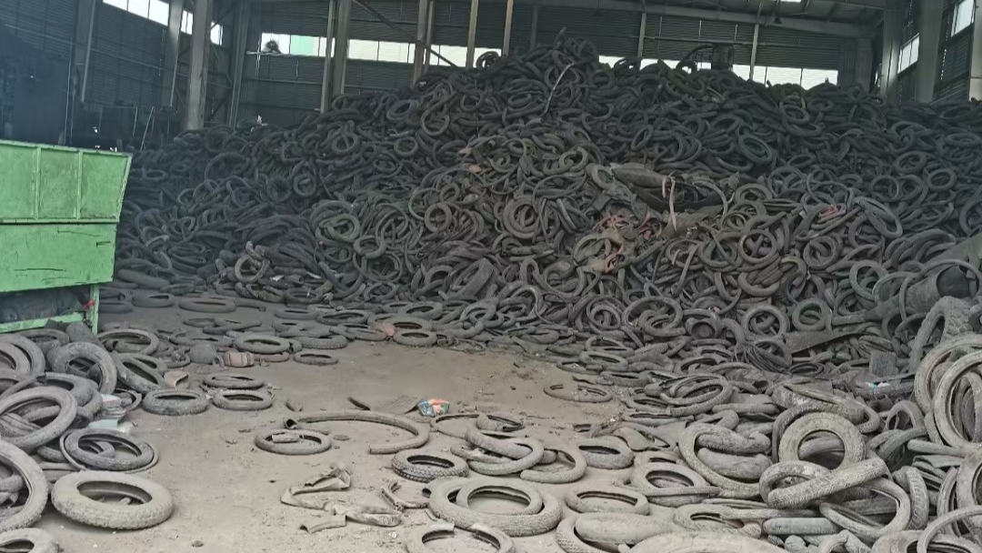 赚钱方法每天收入2000（赚钱方法每天收入一两百）