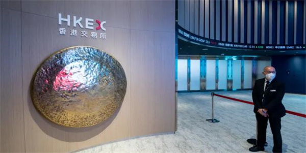 香港两宗大型IPO首日交易下跌 中国电动汽车制造商零跑大跌