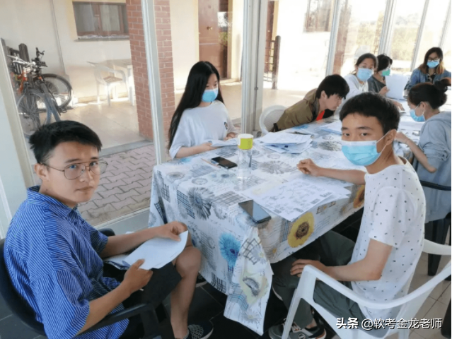 重庆基金从业资格考试时间表查询（重庆基金从业资格证）