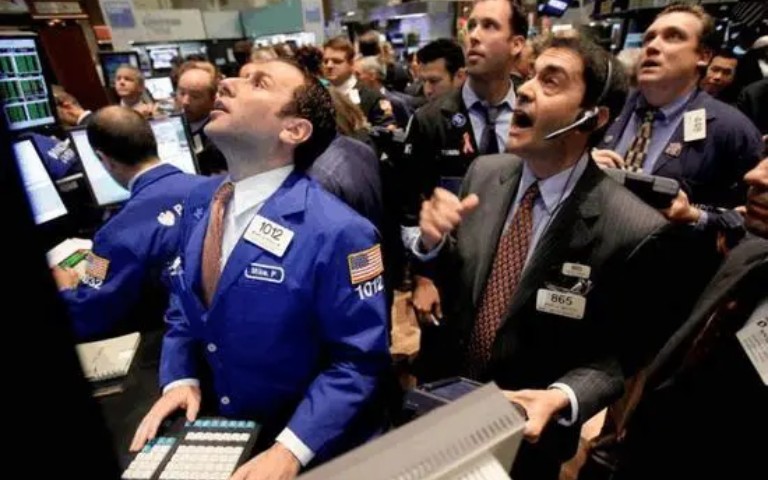 银行股再创美股!第一共和跌超32% 科技股录得最佳周报