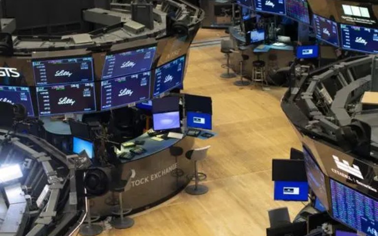 银行业危机给市场蒙上阴影 交易员迎来新的颠簸的一周