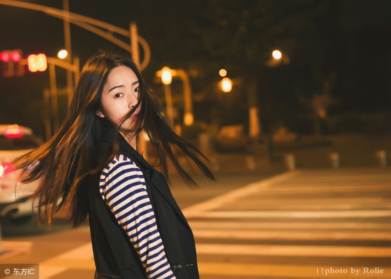 有一首歌的歌词是（有一首歌的歌词是噜噜噜）