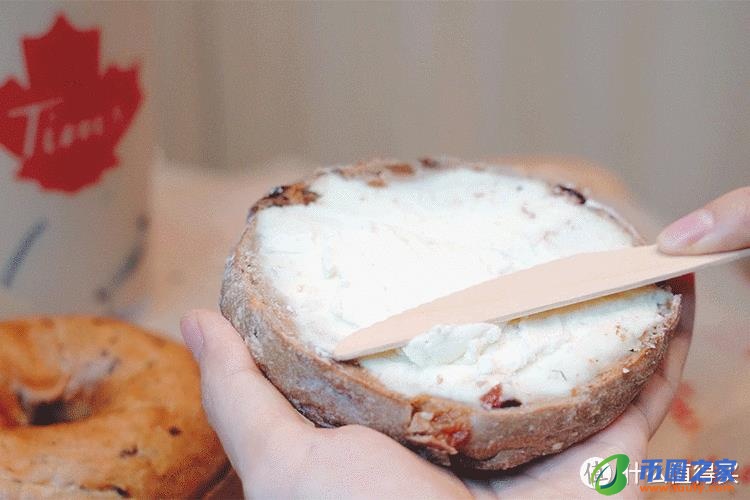 奶酪是什么味道的（奶酪是什么味道的东西）