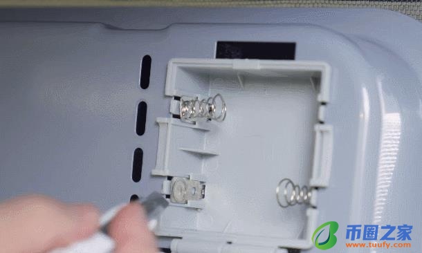 天然气灶打不着火（天然气燃气灶打不着）