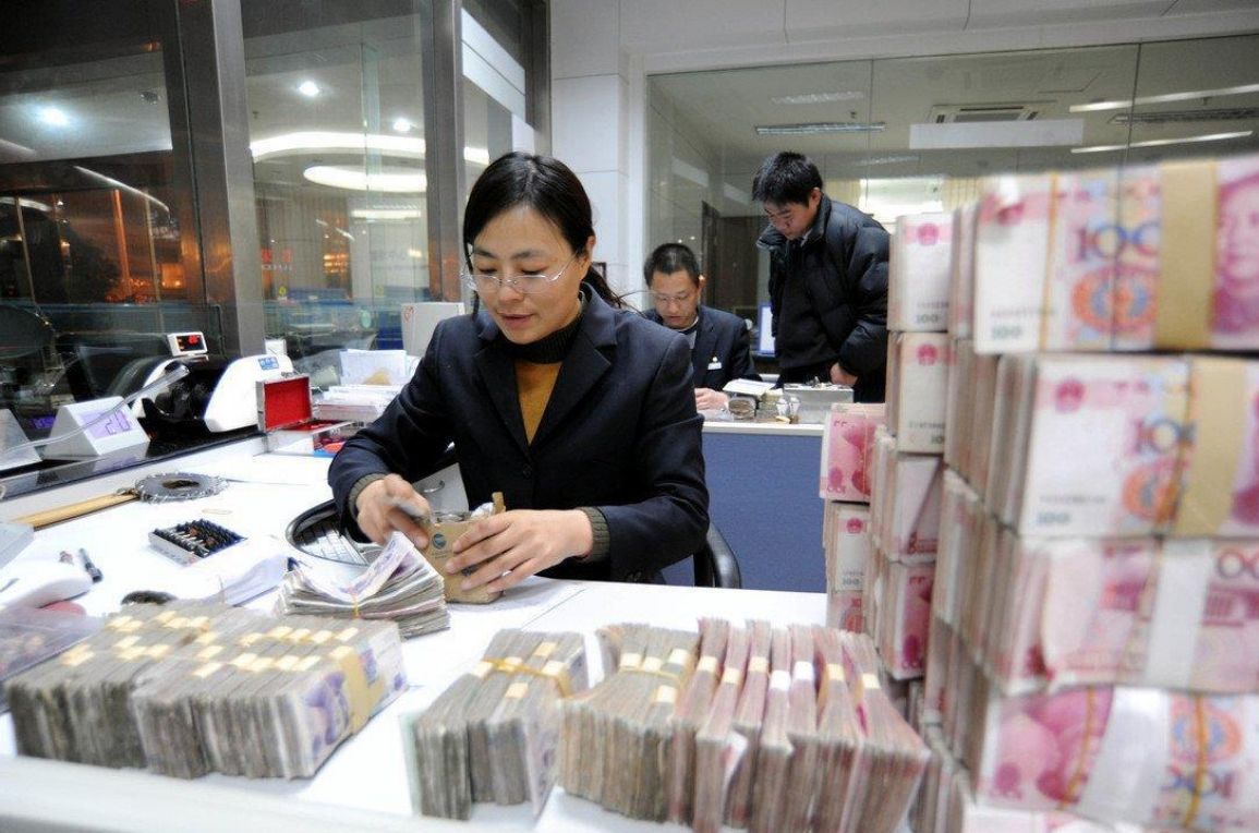 10万存一年利息（邮政10万存一年利息）