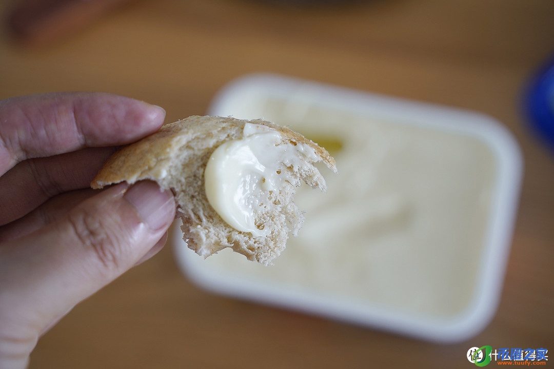 奶酪是什么味道的（奶酪是什么味道的东西）