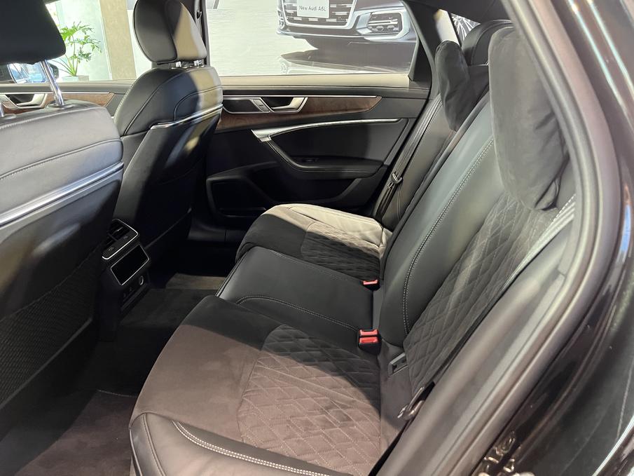 奥迪a6l价格多少(奥迪A6L价格多少2015)